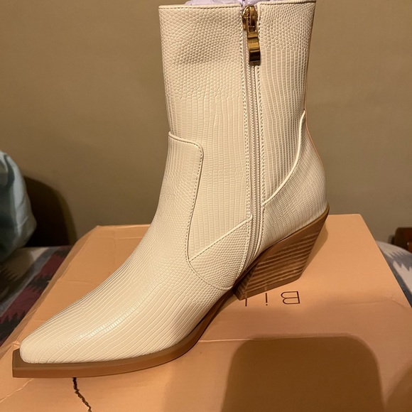 Billini boots-new!! - Picture 8 of 8